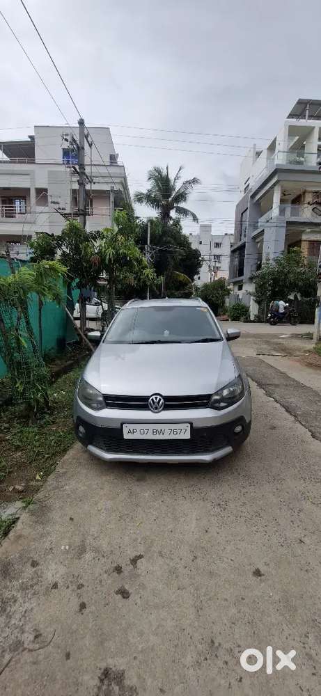 Volkswagen Crosspolo 2015 Diesel 145000 Km Driven