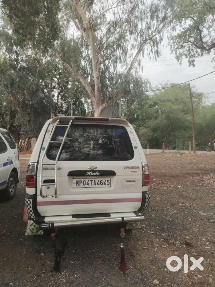 Chevrolet Tavera 2014