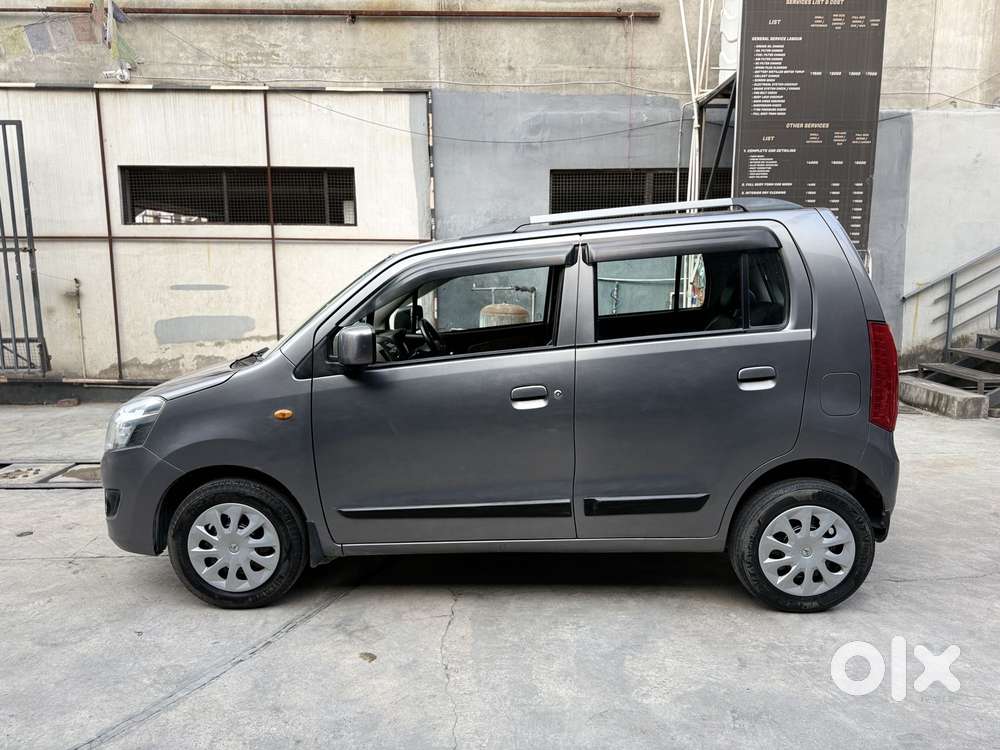 Maruti Suzuki Wagon R Vxi Opt, 2018, Petrol