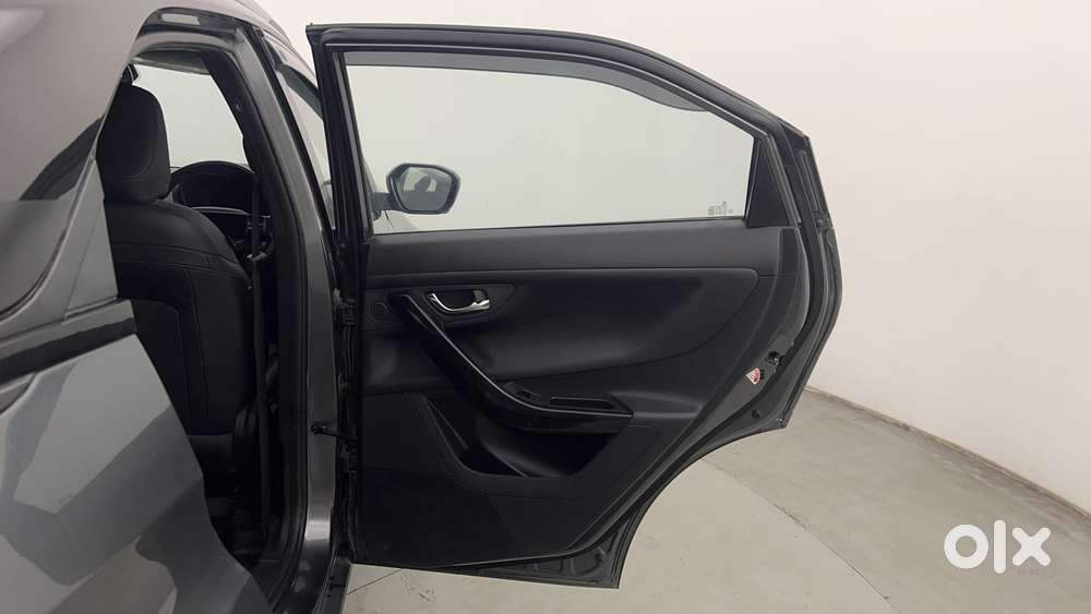 Tata Nexon Fearless Plus S 1.2 Revotron Petrol 7 Dca  Dt, 2024, Petr..