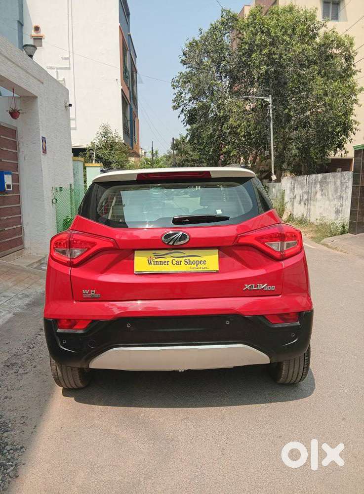 Mahindra Xuv300 W8 (o) 1.5 Diesel Amt Dual Tone, 2020, Diesel
