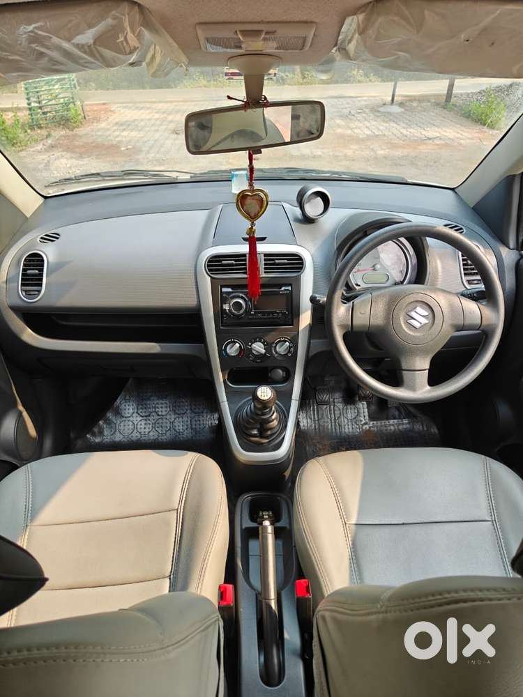 Maruti Suzuki Ritz Vxi, 2013, Petrol