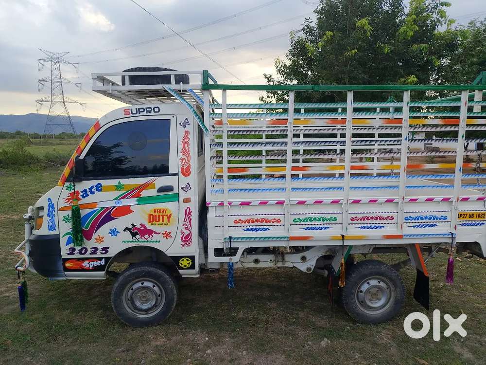 Mahindra Supro 2018