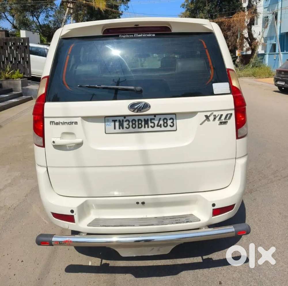 Mahindra Xylo 2.5 E8 2012