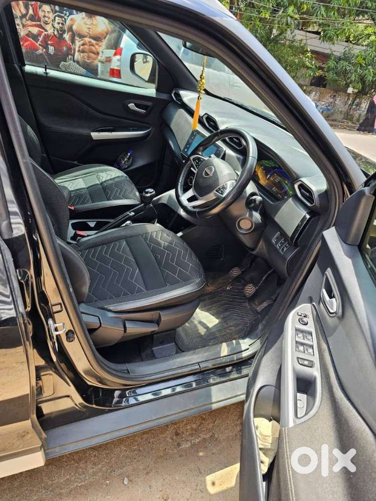 Nissan Magnite 1.0 Xv, 2022, Petrol