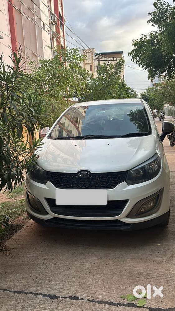Mahindra Marazzo Diesel 2019