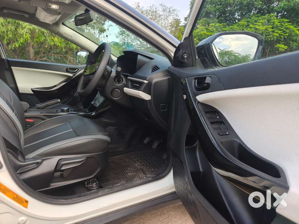 Tata Nexon Creative Plus S 1.5 Revotorq Diesel 6 Mt, 2025, Diesel