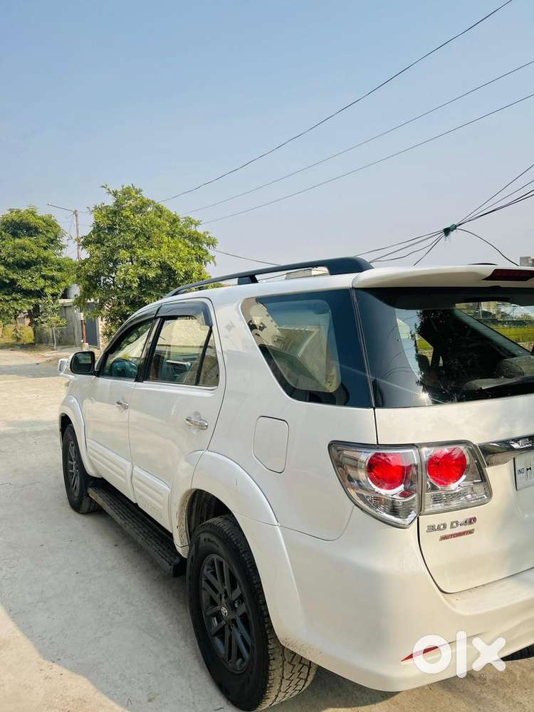 Toyota Fortuner 2013 Diesel Well Maintained