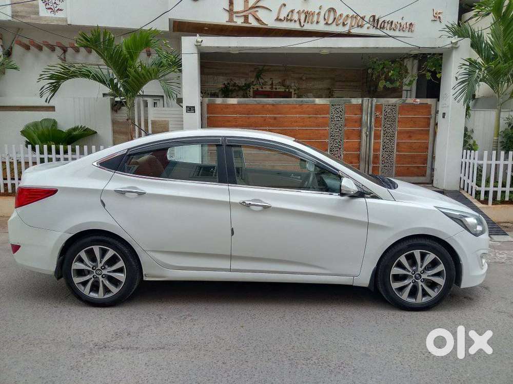Hyundai Verna Fluidic 1.6 Crdi Sx, 2015, Diesel
