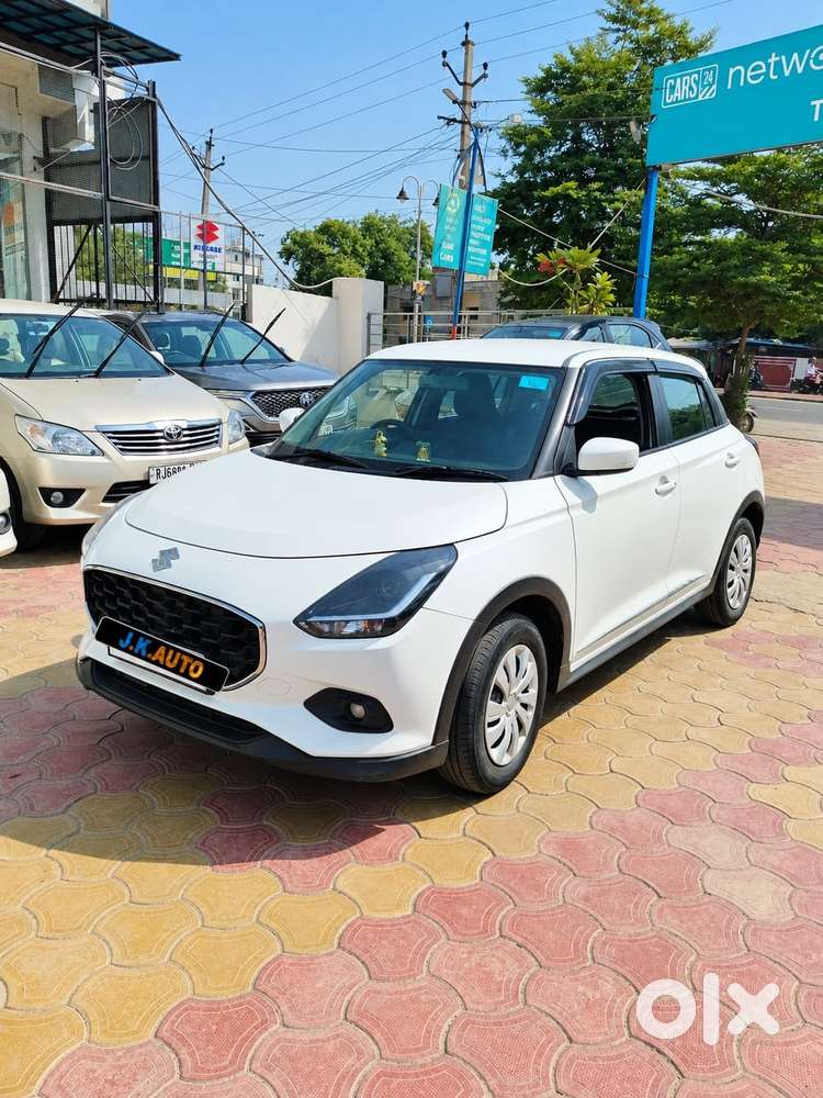 Maruti Suzuki Swift 1.2 Vxi (o), 2024, Petrol