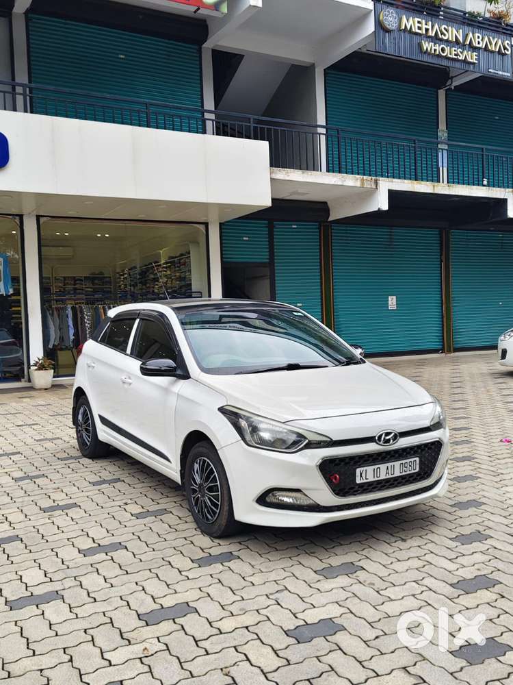 Hyundai I20 Sportz 1.2 Ivt Dual Tone, 2015, Petrol