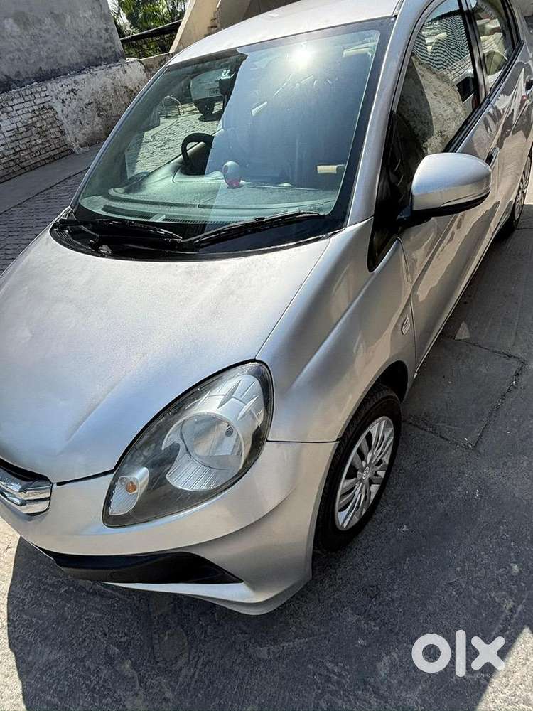 Honda Amaze 2015