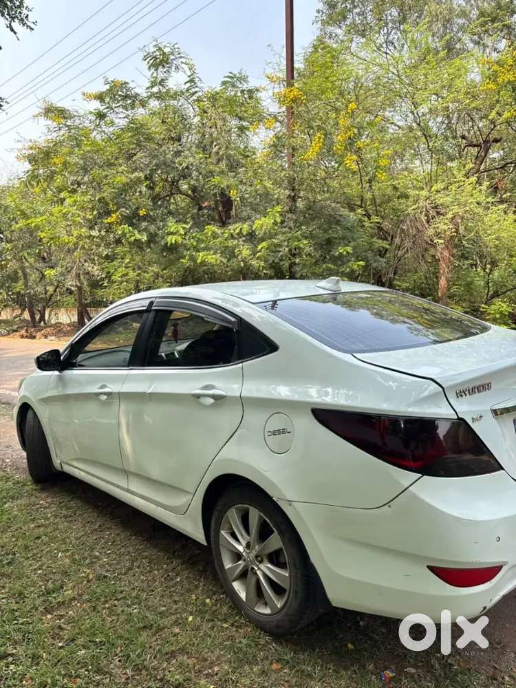Hyundai Verna Diesel Manual 2012