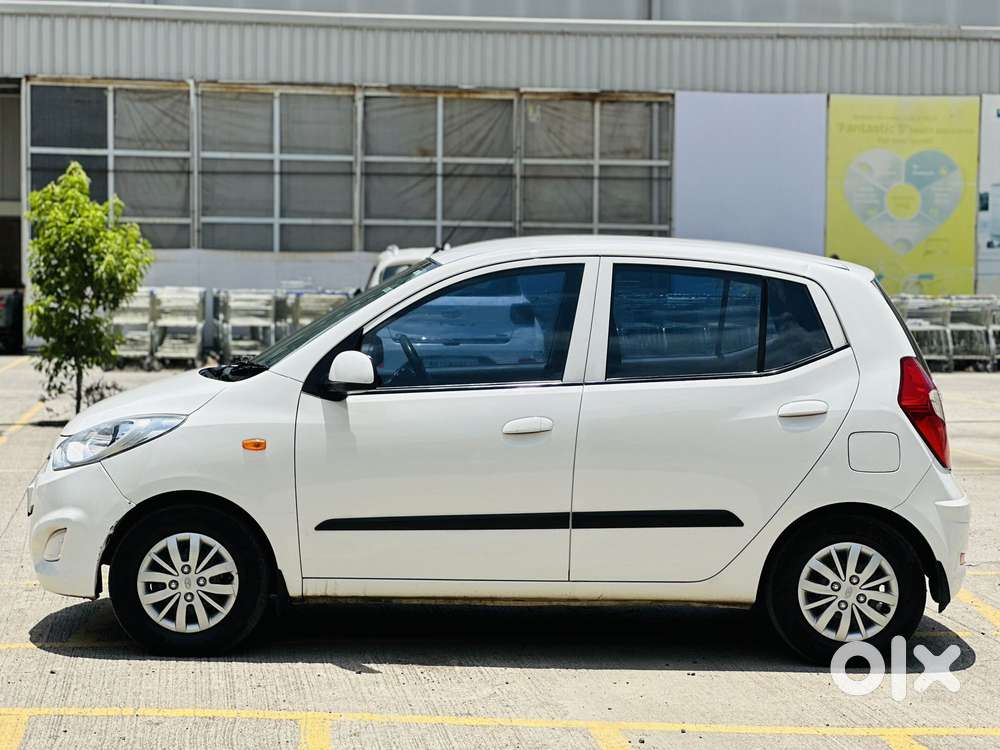 Hyundai I10 Sportz Option, 2016, Cng & Hybrids