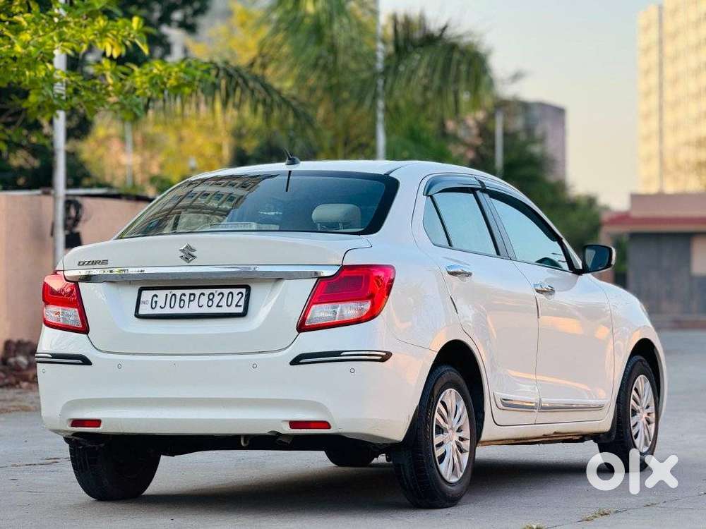 Maruti Suzuki Dzire 1.2 Vxi Amt, 2020, Petrol