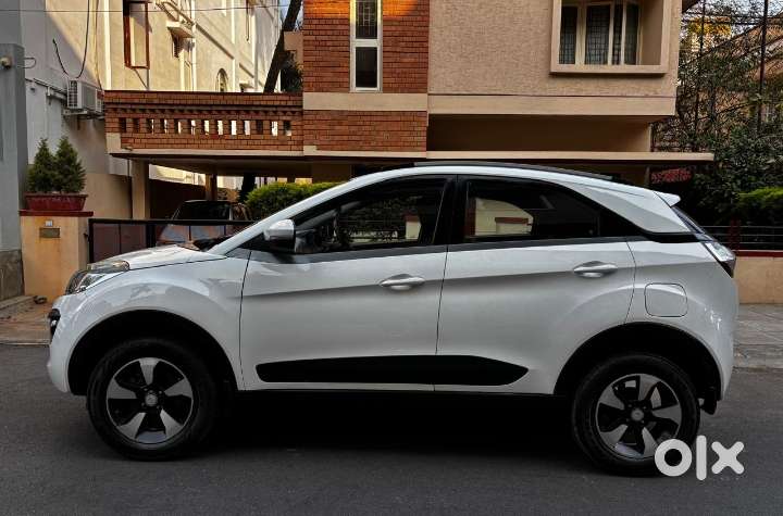 Tata Nexon 1.5 Revotorq Xz Plus, 2018, Petrol