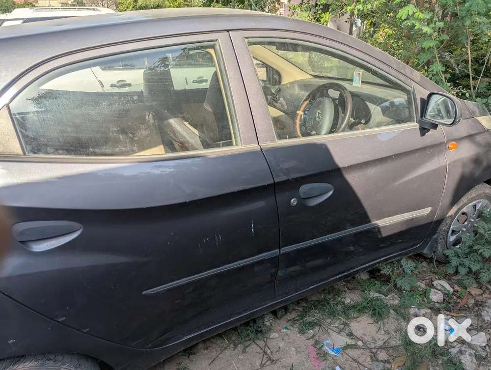 Hyundai Eon 2016 Petrol 70000 Km Driven