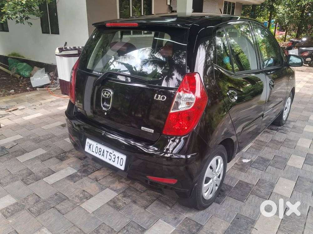 Hyundai I10 Sportz At, 2010, Petrol