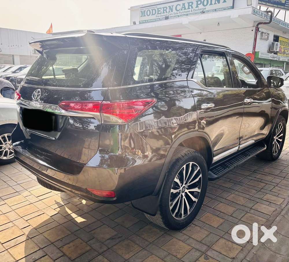 Toyota Fortuner 3.0 4x2 Automatic, 2019, Diesel