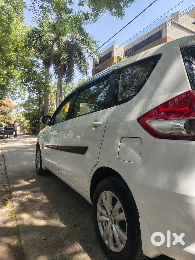 Maruti Suzuki Ertiga Zdi Shvs, 2017, Diesel