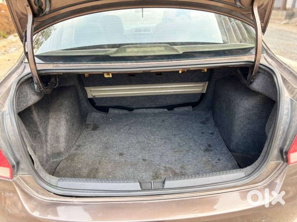 Volkswagen Vento 2010-2013 Diesel Highline, 2014, Diesel