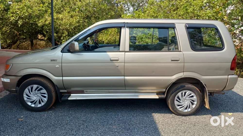 Chevrolet Tavera Ls B3 2016