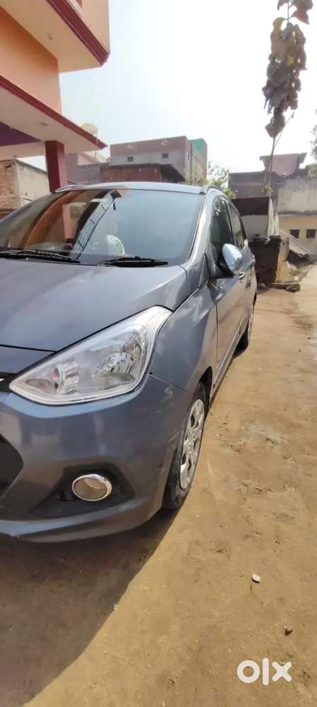 Hyundai Grand I10 2016 Diesel 70000 Km Driven