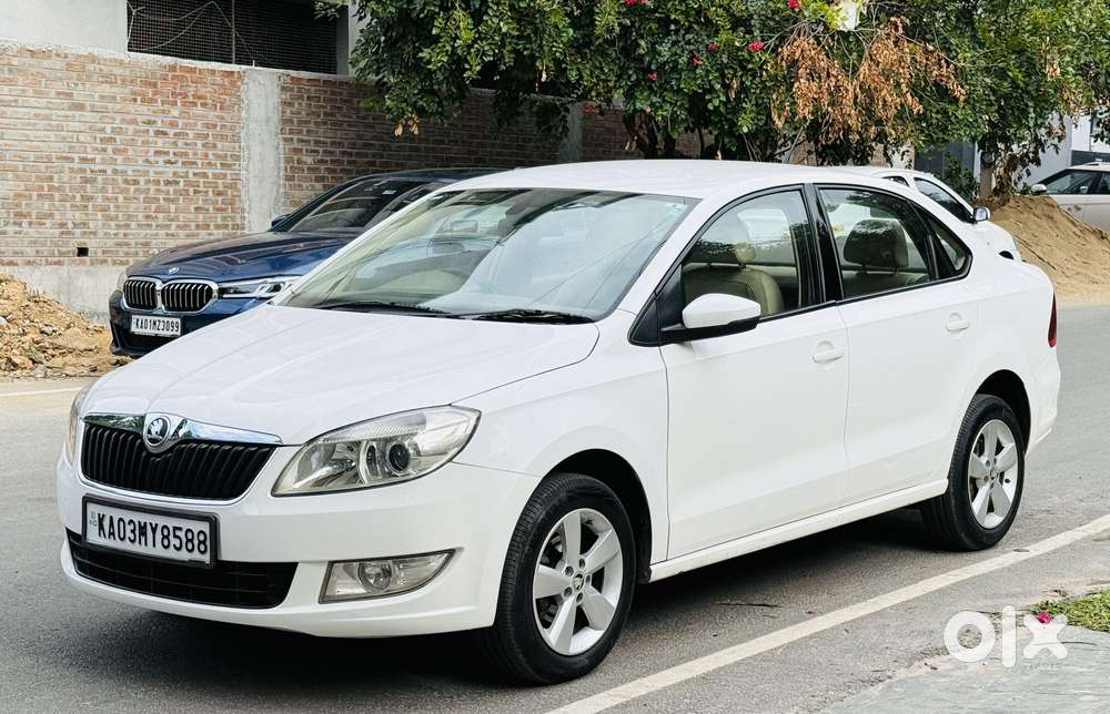 Skoda Rapid 1.6 Mpi Style, 2016, Petrol