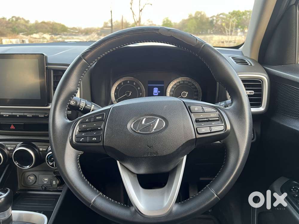 Hyundai Venue 1.0 Sx (o) Turbo Dct, 2020, Petrol