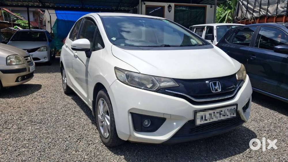 Honda Jazz V Automatic, 2016, Petrol