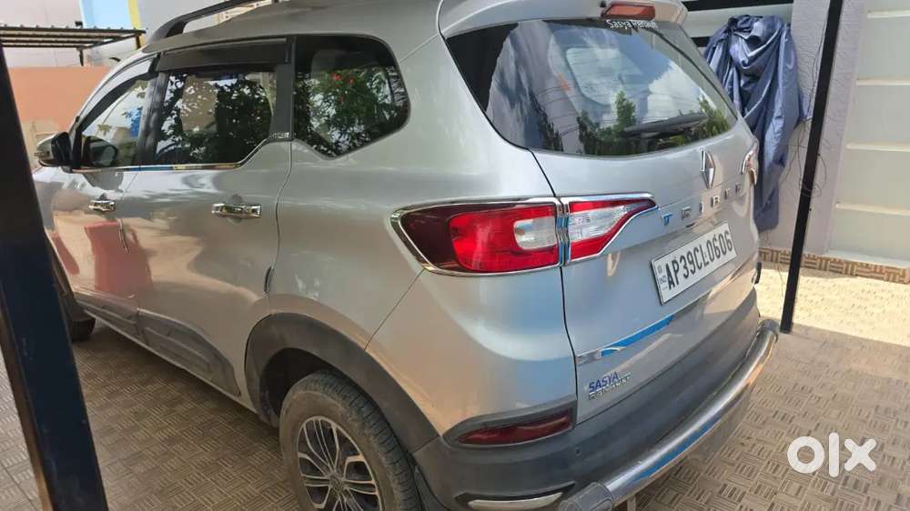 2019 Renault Triber 1.0 Rxz 51000kml Showroom Service
