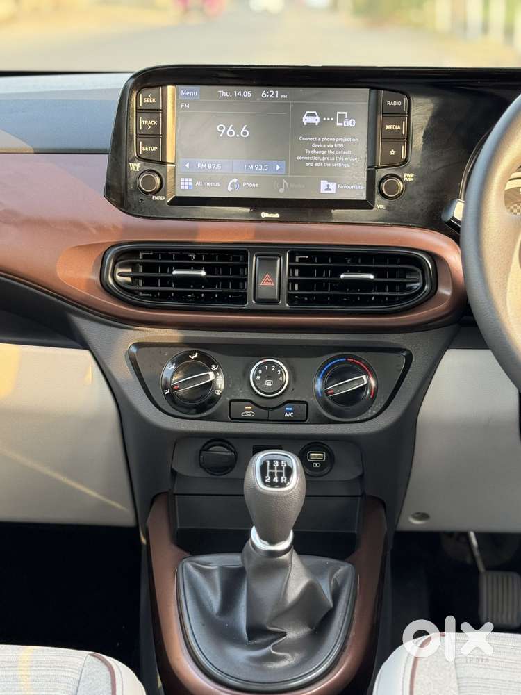 Hyundai Aura Sx 1.2 Petrol, 2022, Petrol