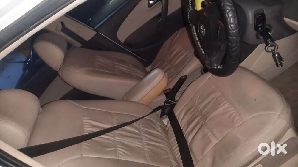 Volkswagen Vento 2012 Petrol Highline 1.6 Highline M