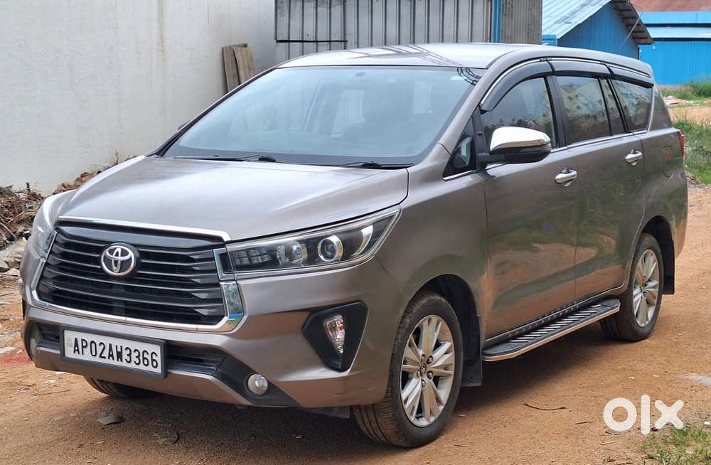 Toyota Innova Crysta 2.8z Automatic, 2018, Diesel