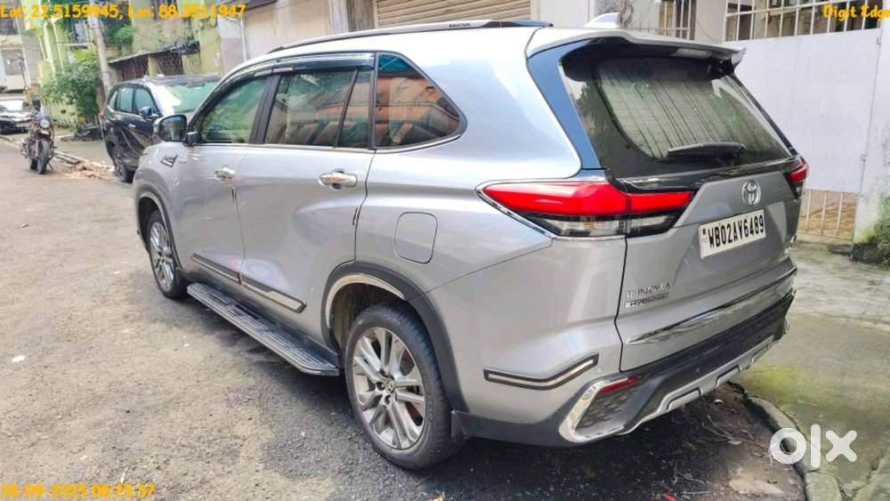 Toyota Innova Hycross 2.0 Zx Hybrid 7 Str, 2024, Cng & Hybrids