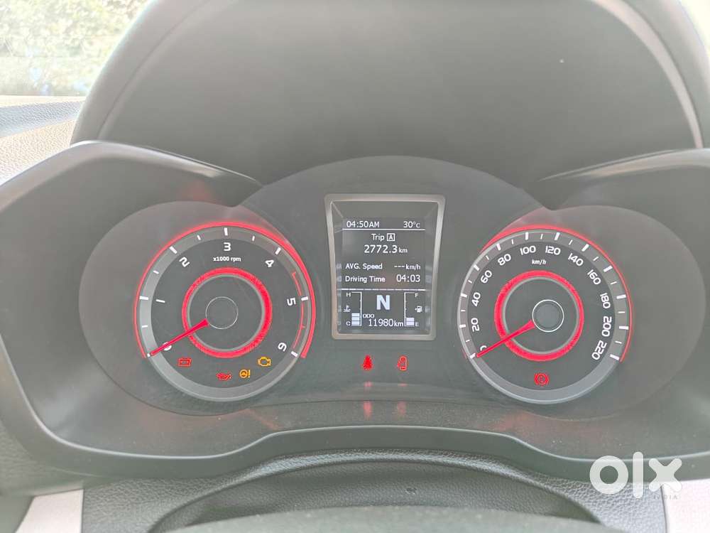 Mahindra Xuv300 W6 Amt Diesel, 2024, Diesel
