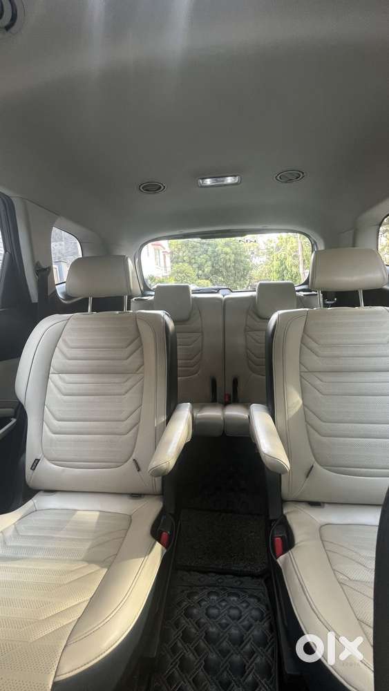Kia Carens 1.4 Luxury Plus Dct 7 Str, 2022, Petrol