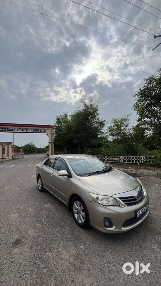 Toyota Corolla Altis 2013 Km Driven