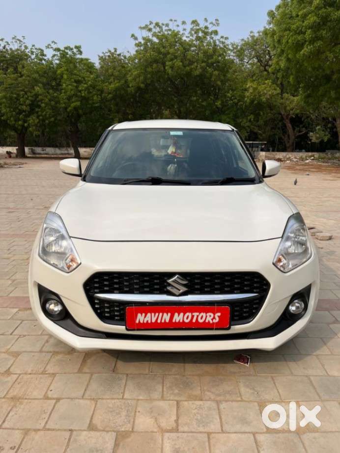 Maruti Suzuki Swift 1.2 Vxi (o), 2022, Petrol
