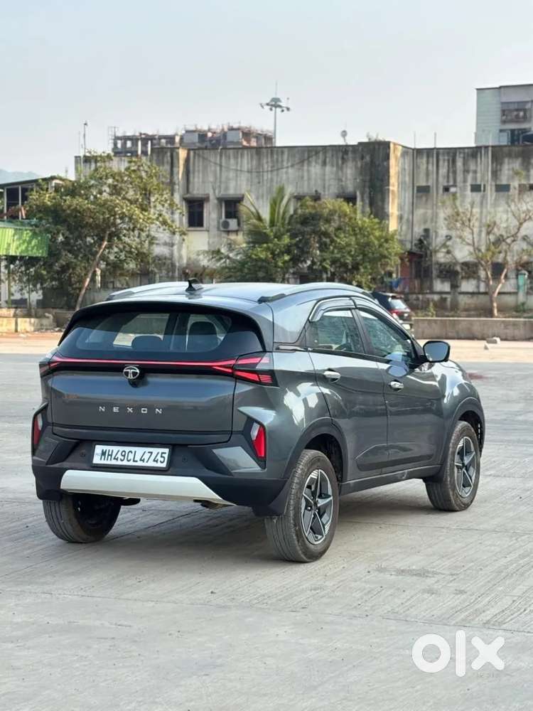Tata Nexon Creative Plus S 1.2 Revotron Petrol 6 Amt, 2025, Petrol