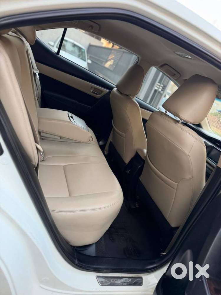 Toyota Corolla H4 1.8g, 2015, Petrol