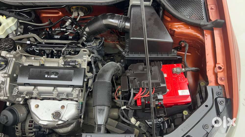 Volkswagen Polo Petrol Comfortline 1.2l, 2015, Petrol