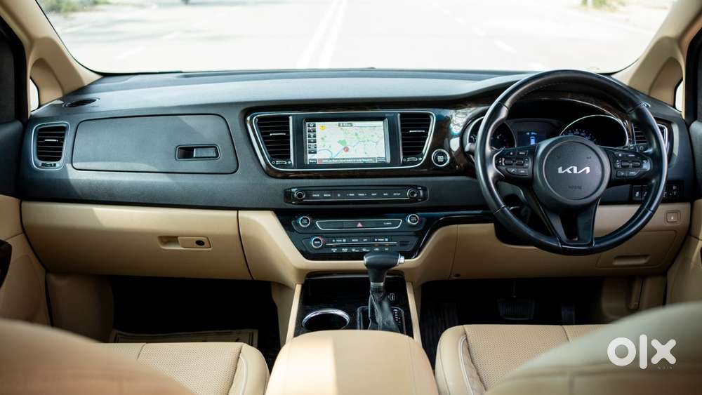 Kia Carnival Limousine Plus 7 Str, 2023, Diesel