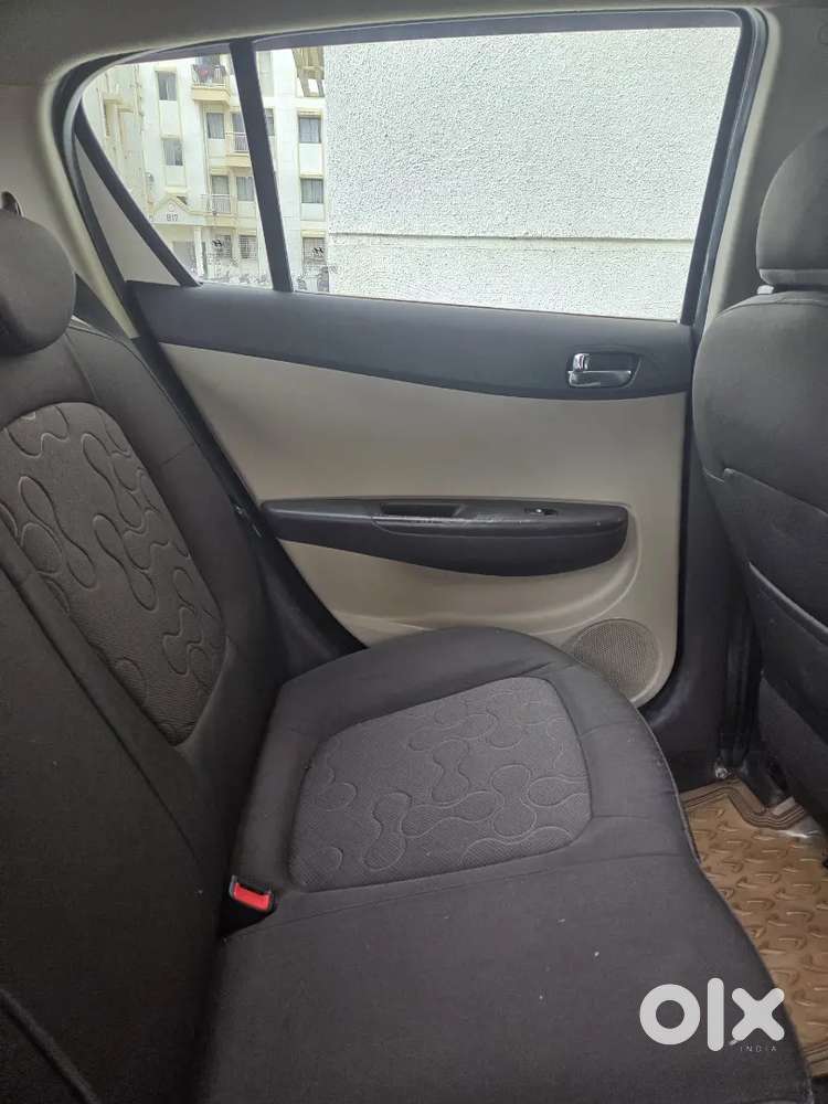 Hyundai I20 Asta Abs 2011 Model