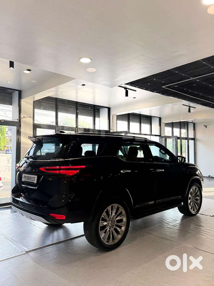 Toyota Fortuner 4x2 Mt 2.8 Diesel, 2022, Diesel