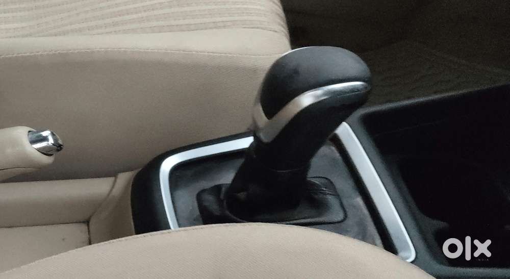 Maruti Suzuki Swift Dzire Zxi + Amt, 2017, Petrol