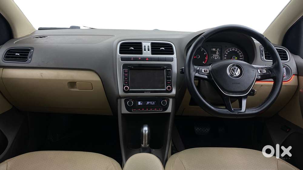 Volkswagen Vento 1.2 Highline Plus At 16 Alloy, 2016, Petrol