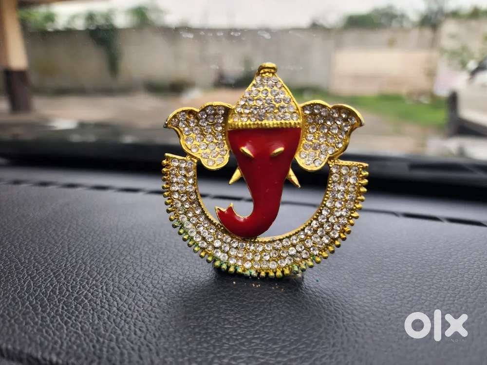 Xuv300 Turbosport Tgdi-tpms, Sunroof,360camera Top Class New Conditon