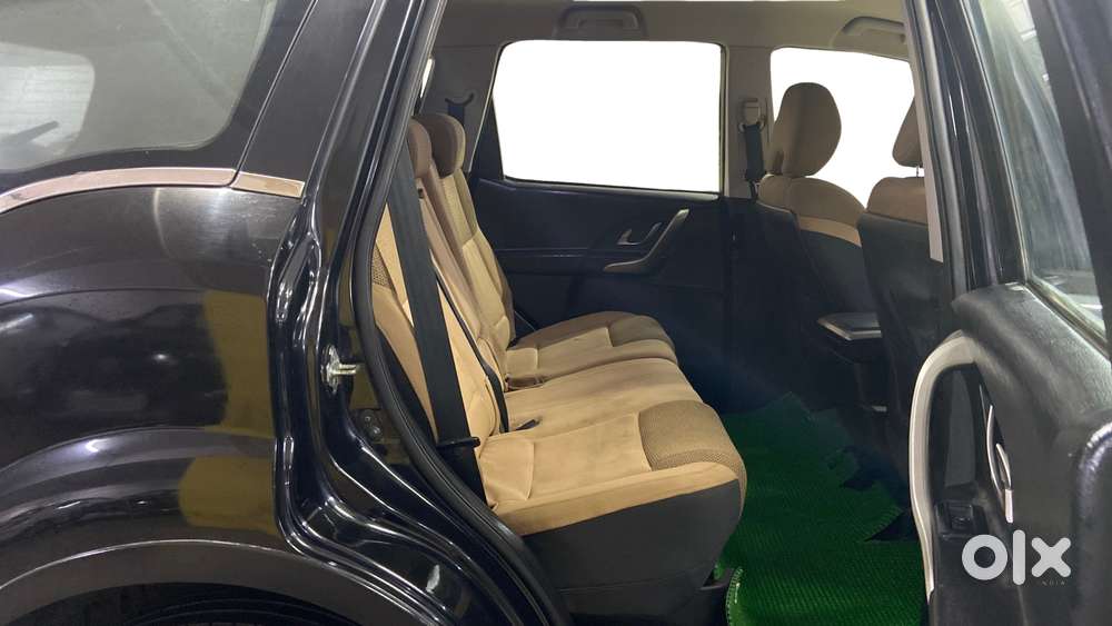 Mahindra Xuv500 W7, 2019, Diesel