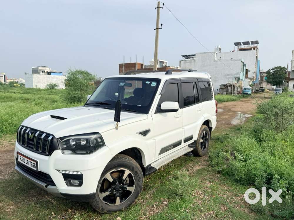 Mahindra Scorpio Classic 2015 Diesel